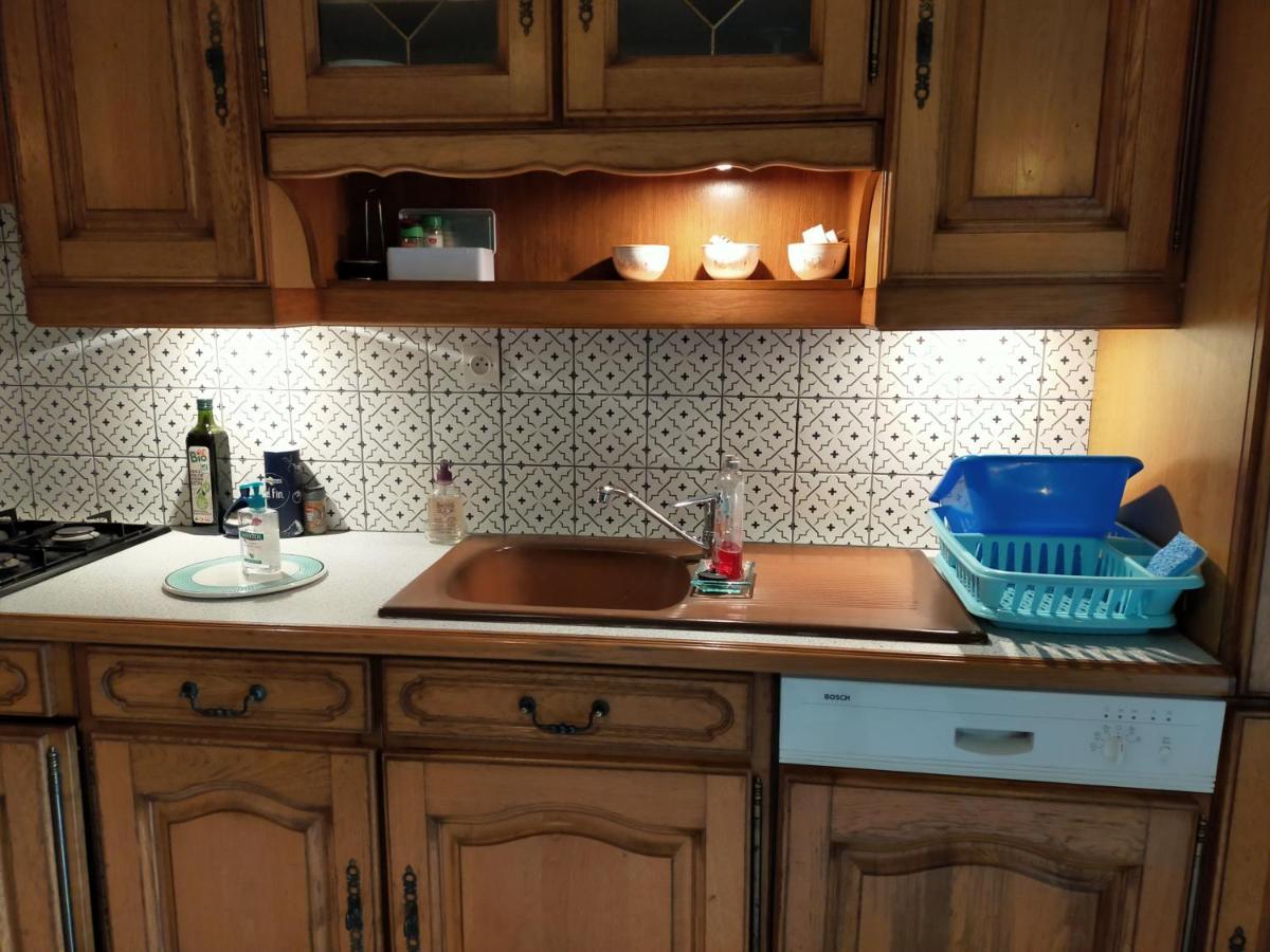 La Petite Maison Bleue Lopérec Esterno foto